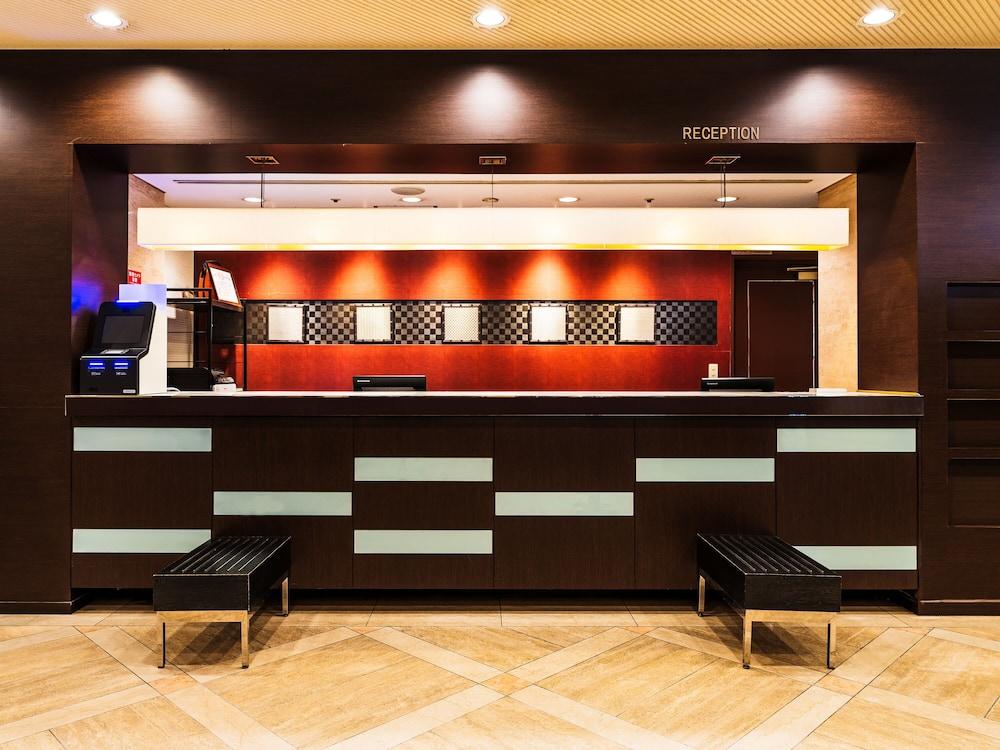Apa Hotel Kokura Ekimae Китакюсю Экстерьер фото